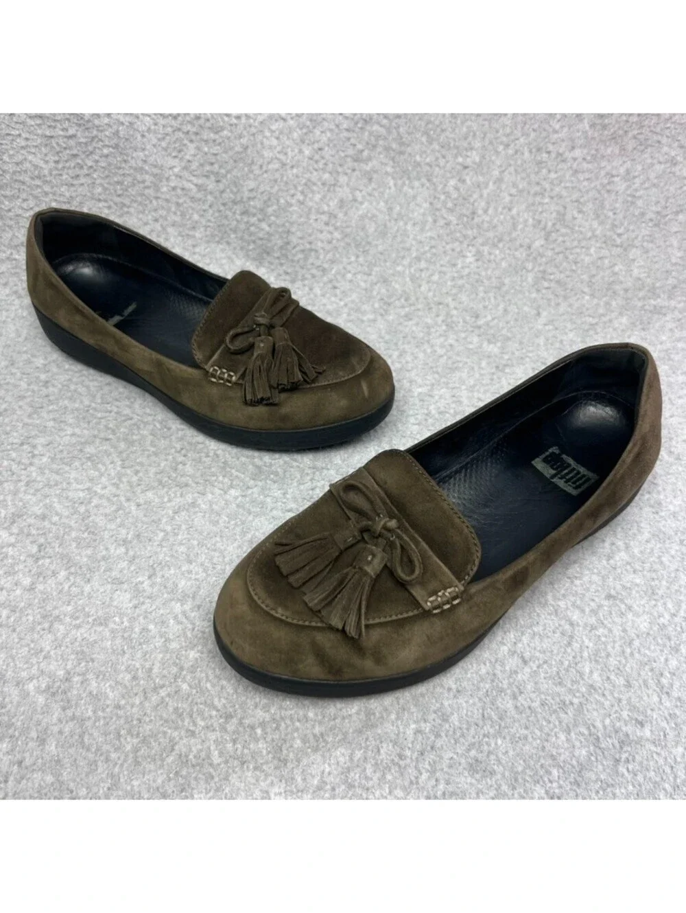 FitFlop Green Suede Tassel Loafers Womens 9 EUR 41 J17-476 Slip On Comfort Shoes